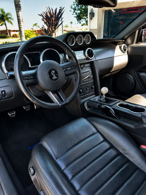 2009 Ford Mustang Shelby GT500 - Photo 14