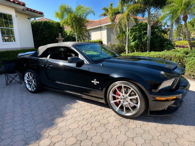 2009 Ford Mustang Shelby GT500 - Photo 9